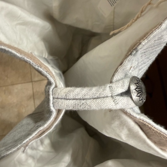 Faherty Gray Aztec Patterned Tote Bag - Picture 5 of 7